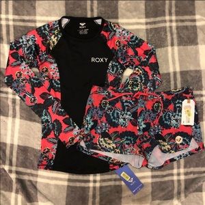 Roxy rashguard and shorts